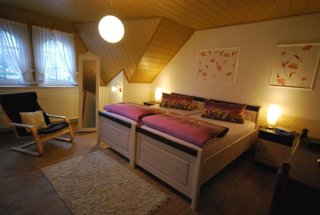 Ferienwohnung -Am Kanal- Nordgeorgsfehn Bagian luar foto